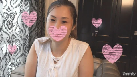 FC2-PPV-1126005 ★ First shot appearance ☆ Plump busty married woman Momoko 40 years old ☆ De M temperament metamorphosis ♥ In agony to merciless nipple play ~ ♥ The drooling rich caress is the best! No questions asked, raw insertion, vaginal cum