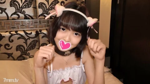 FC2-PPV-1265502 Lamb 19 years old Very popular! Idol-class beautiful girl distributor and cat ear collar SEX! Saddle with a delicate body in the middle of development connected to the collar! Moe Moe with cat ears and feel estrus on raw Ji ○ port! The l