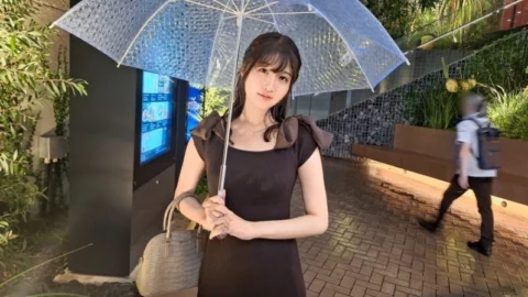 SIRO-5430 “A fair-skinned, sexy, godly figure. Teacher, I’m already wet. This innocent piano teacher is so lewd that when her nipples are touched, she starts playing with herself down there. I get a massive erection watching her try to hold back