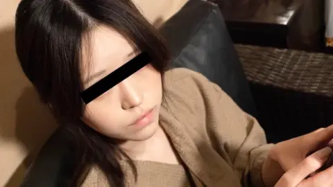 10MUSUME-102125_01 10musume-102125_01 – Blowjob Challenge While Watching A Video