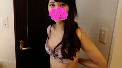 FC2-PPV-2961681 [Amateur appearance] Beautiful busty half 26 years old with plenty of charm ♀ Feeding SEX with super hard 〇 Po … Squirting tide blows Aheohho madness