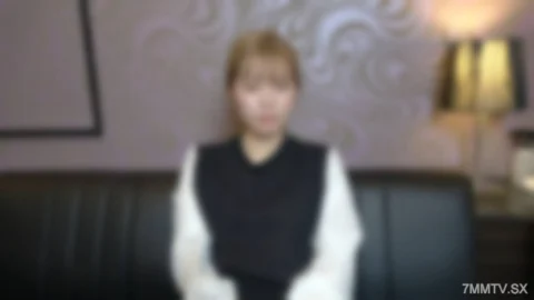 FC2-PPV-4776485 Experience sexual love with a young girl. It’s a kind of unconventional anti-odor and it’s obscene. I answered, left, half-shot semen injection for a half-shot shaved body FC2 electronic market